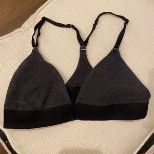 Lululemon bra, size 6